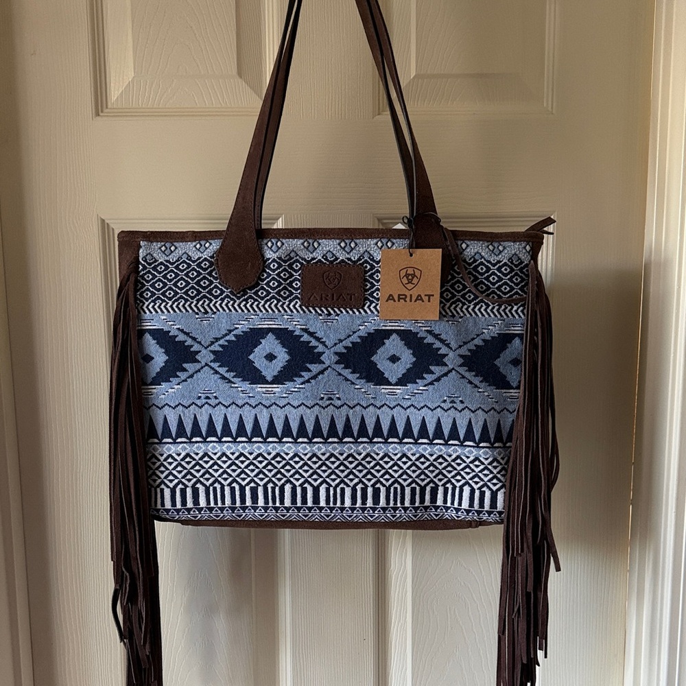 NWT Ariat Black and Brown Geometric Tote